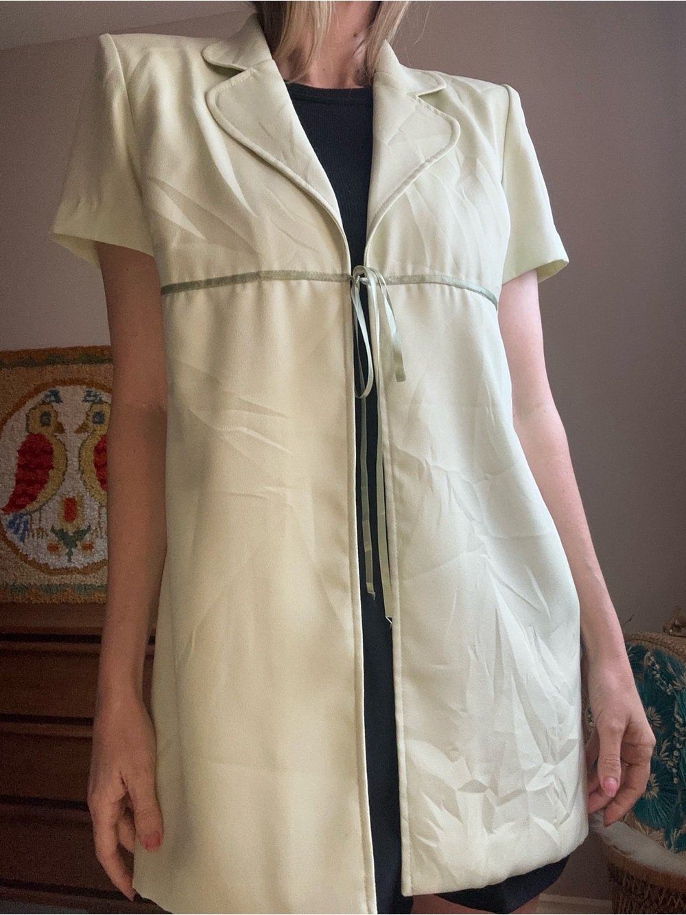 Vintage 90’s Light Pistachio Green Short-Sleeve Long Blazer Jacket